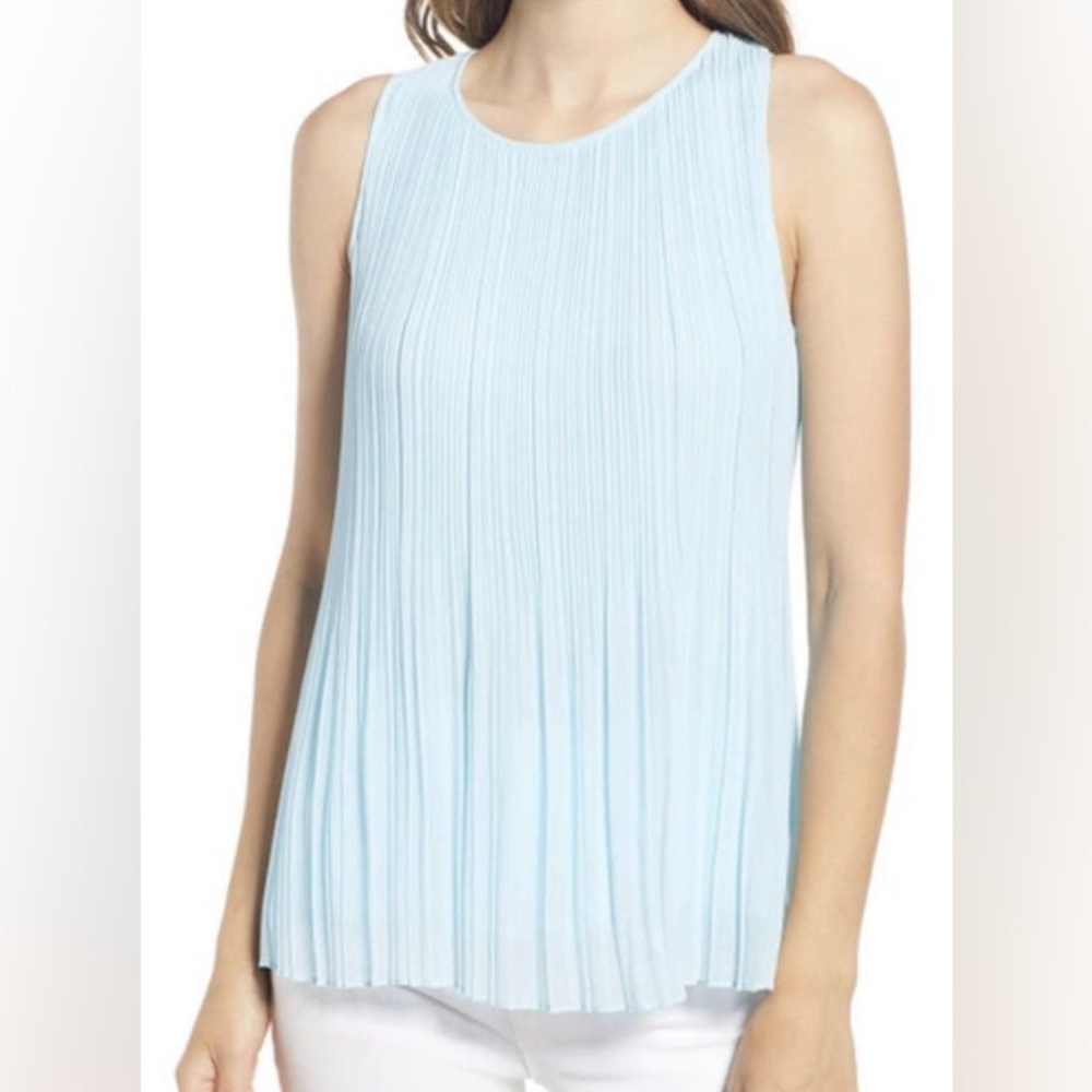 Halogen ‘Georgette’ Sleeveless Pleated Top